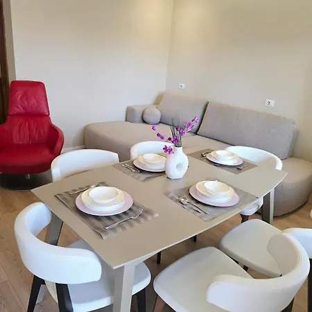 Apartamento Sky Penthouse-blloku Tirana