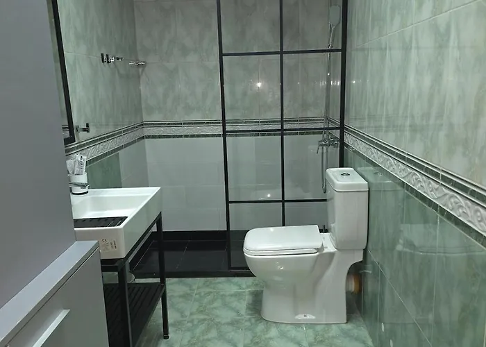 Sky Penthouse-blloku * تيرانا